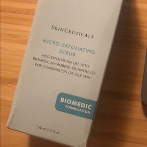 SkinCeuticals Face Scrub - Micro Exfoliating Scrub